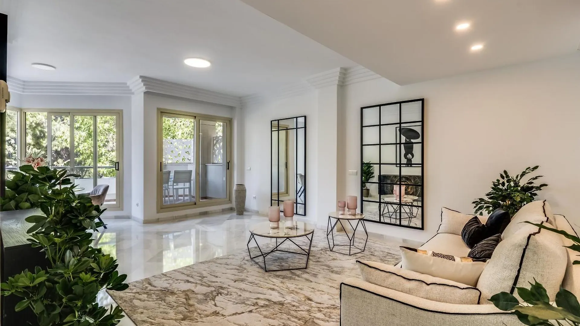 Molo Residences Boutique Apartments & Spa Marbella 0*,  Hiszpania