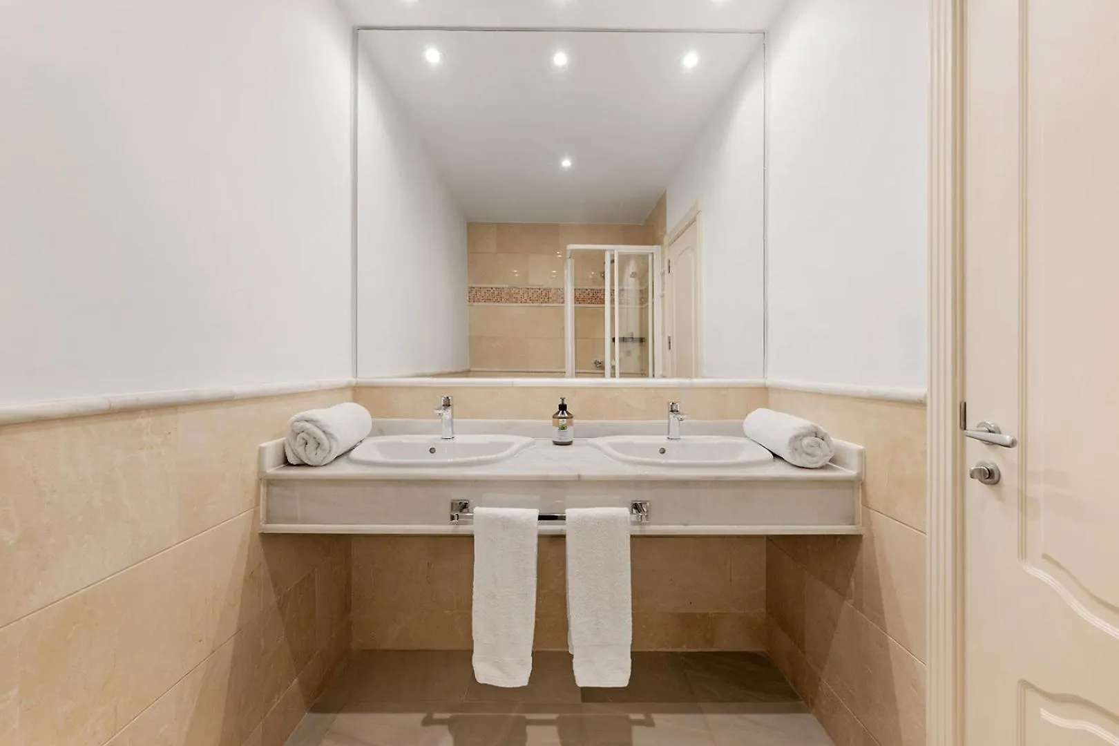 Molo Residences Boutique Apartments & Spa Marbella 0*,  Hiszpania